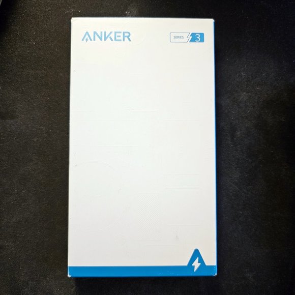 Anker USB C to HDMI Adapter, EUC, original box and manual (4K@60Hz) - Picture 3 of 4